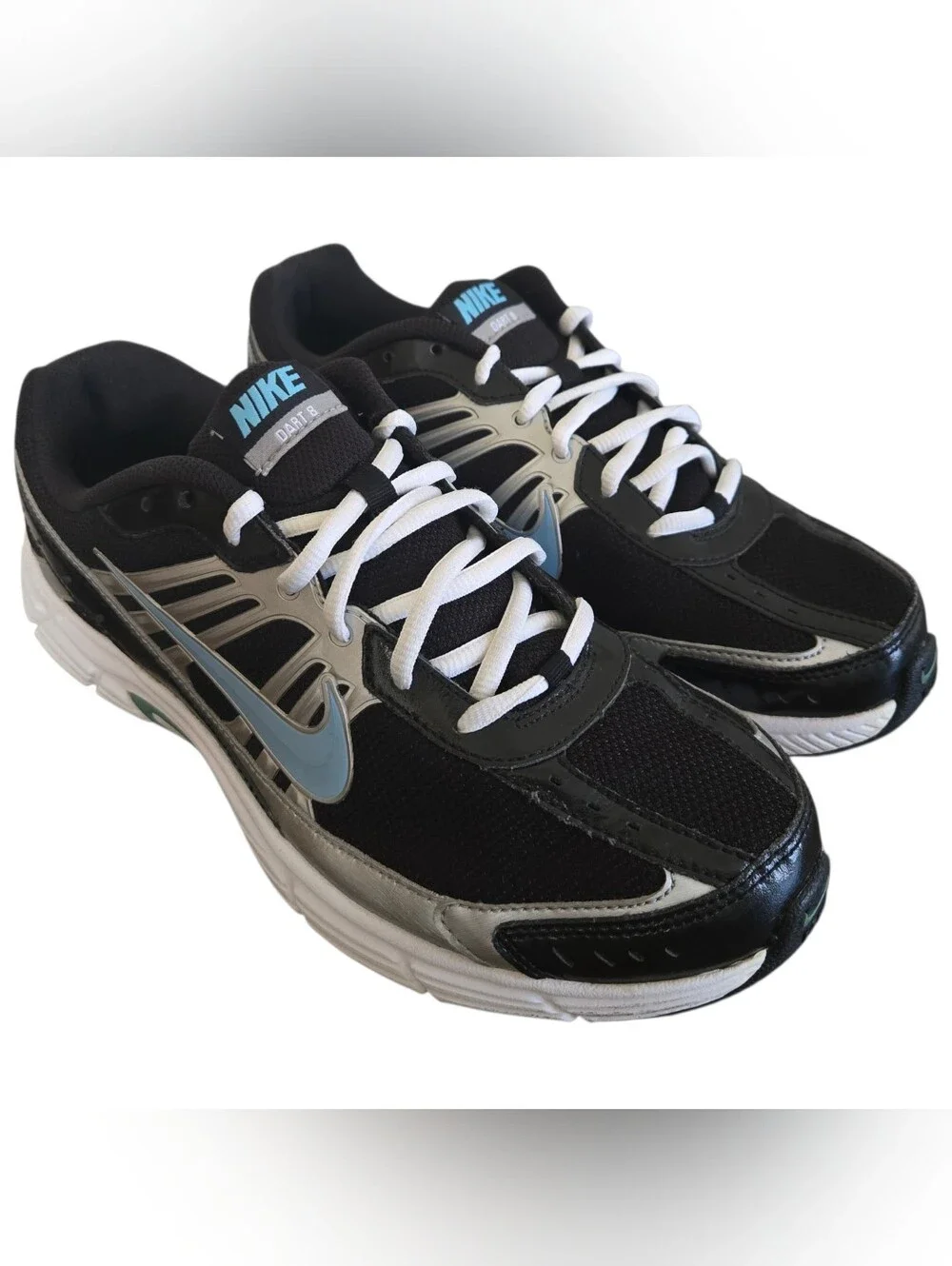 Nike Dart 8 Shoes Womens Size 11/ Mens Size 9.5 Black White Blue 396050-002